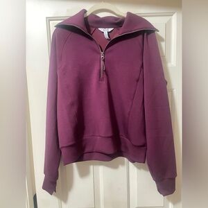 Spanx size medium pullover